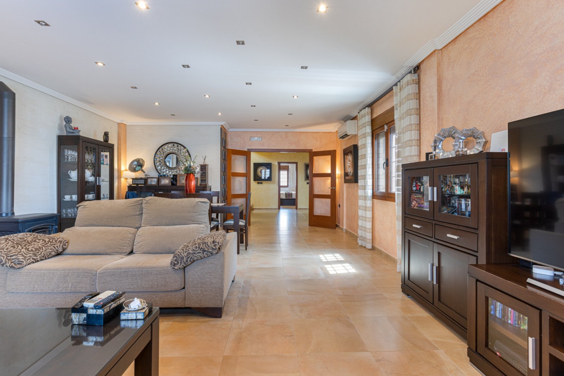 Reventa - Villa - Los Montesinos - La Herrada