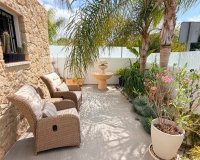 Reventa - Villa - Los Montesinos - La Herrada