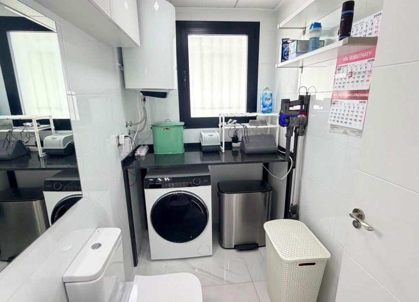 Reventa - Villa - Los Montesinos - La Herrada