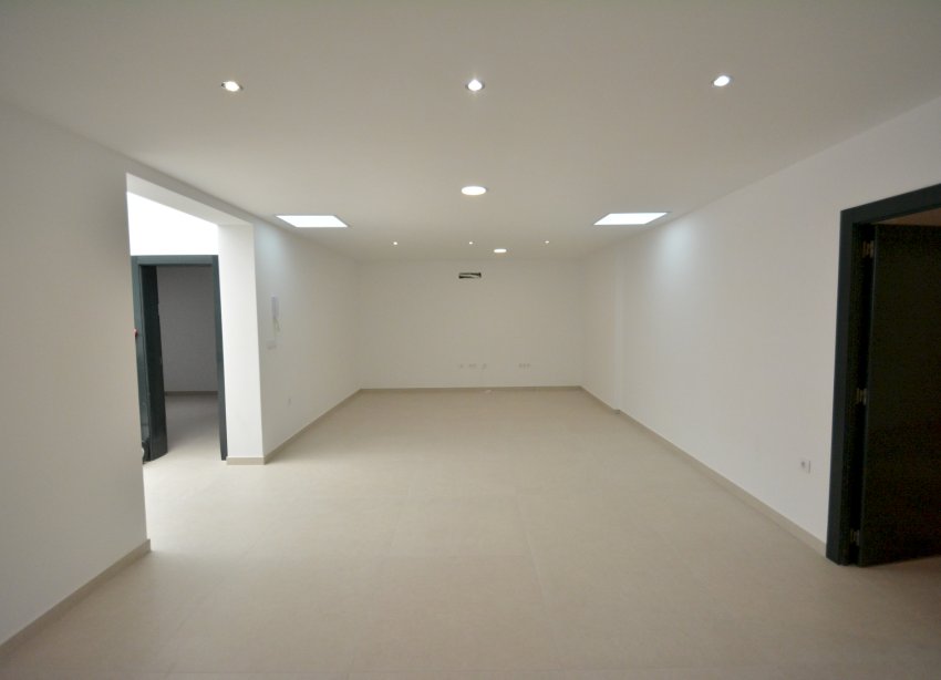 Reventa - Villa - Los Montesinos - LOS MONTESINOS