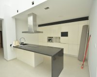 Reventa - Villa - Los Montesinos - LOS MONTESINOS