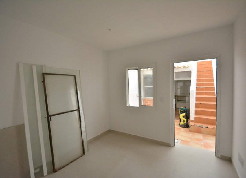 Reventa - Villa - Los Montesinos - LOS MONTESINOS