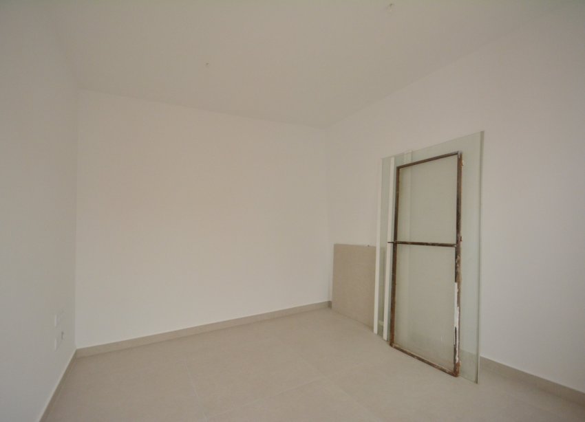 Reventa - Villa - Los Montesinos - LOS MONTESINOS