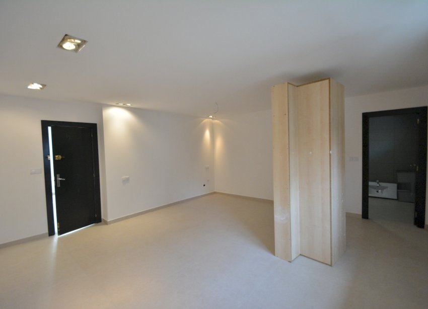 Reventa - Villa - Los Montesinos - LOS MONTESINOS