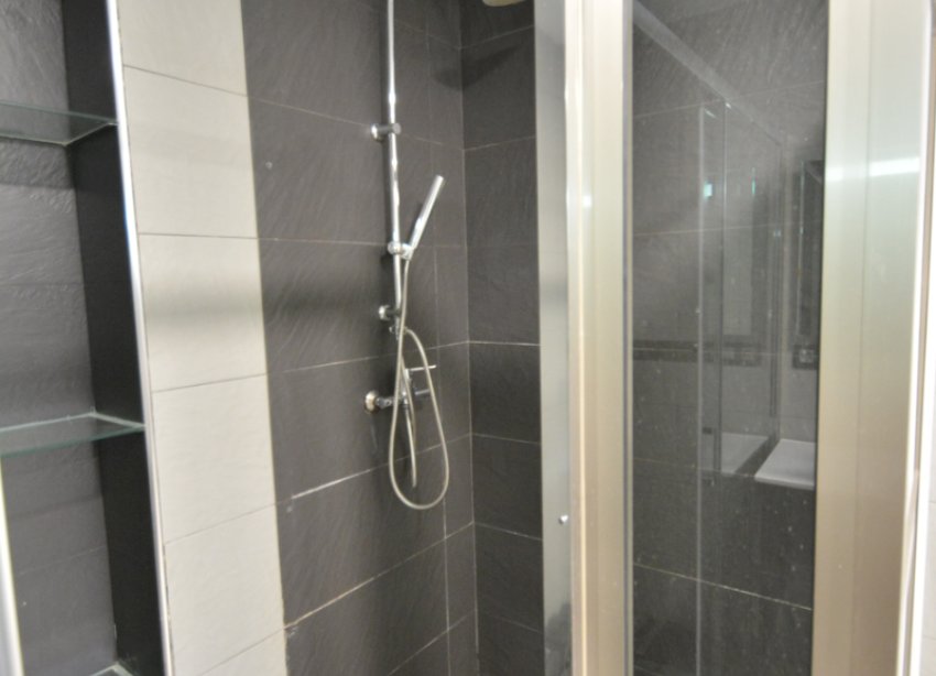 Reventa - Villa - Los Montesinos - LOS MONTESINOS