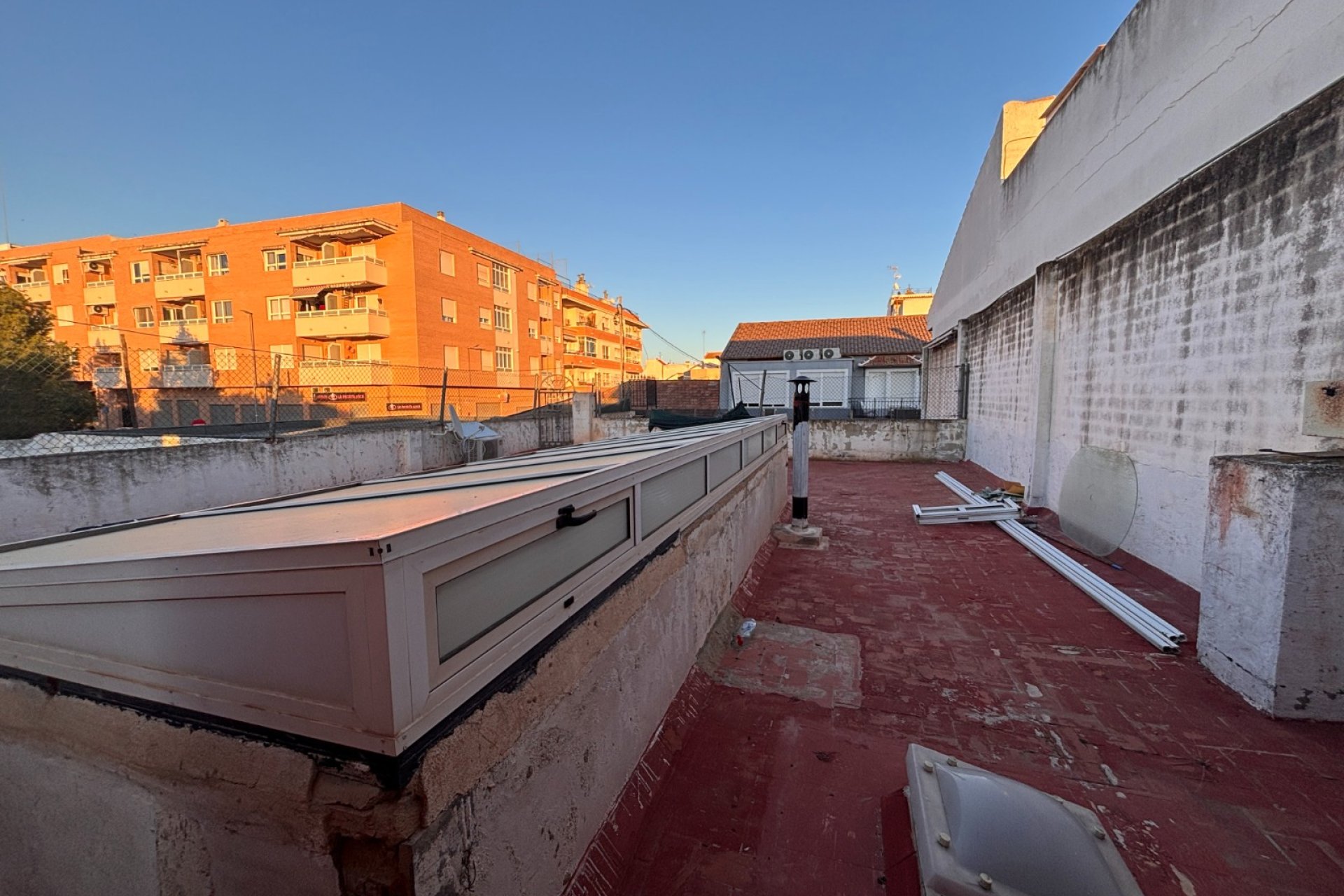 Reventa - Villa - Los Montesinos - LOS MONTESINOS