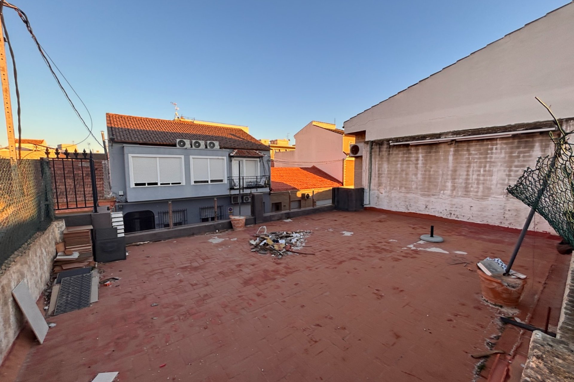 Reventa - Villa - Los Montesinos - LOS MONTESINOS