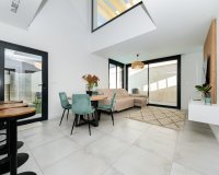 Reventa - Villa - Los Montesinos