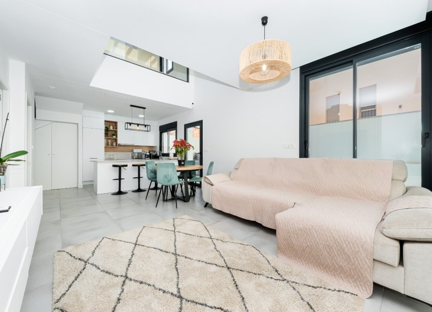 Reventa - Villa - Los Montesinos