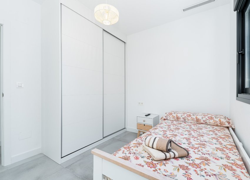 Reventa - Villa - Los Montesinos