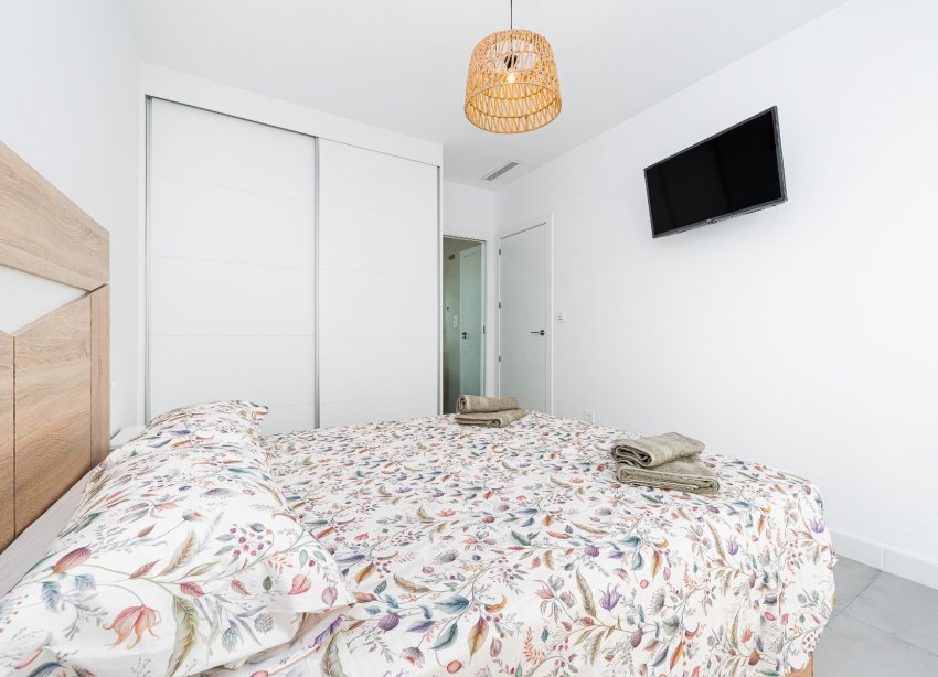 Reventa - Villa - Los Montesinos