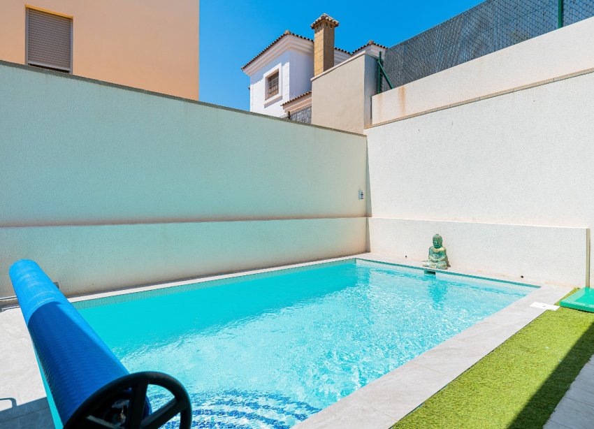 Reventa - Villa - Los Montesinos