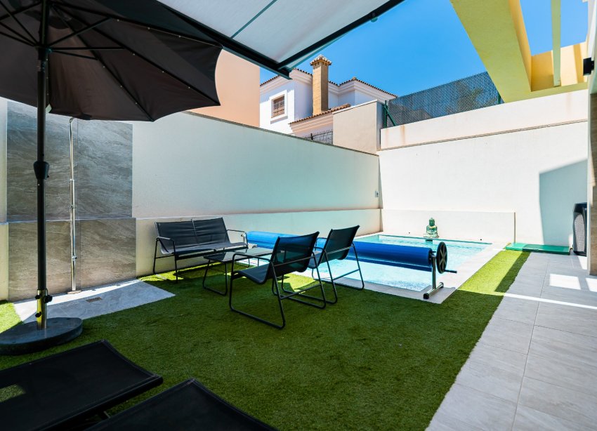 Reventa - Villa - Los Montesinos