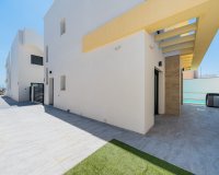 Reventa - Villa - Los Montesinos