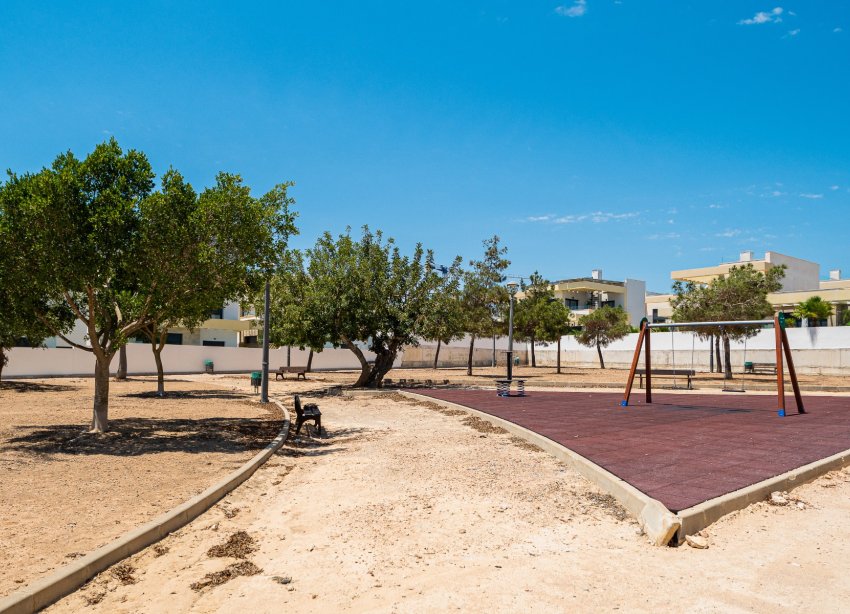 Reventa - Villa - Los Montesinos