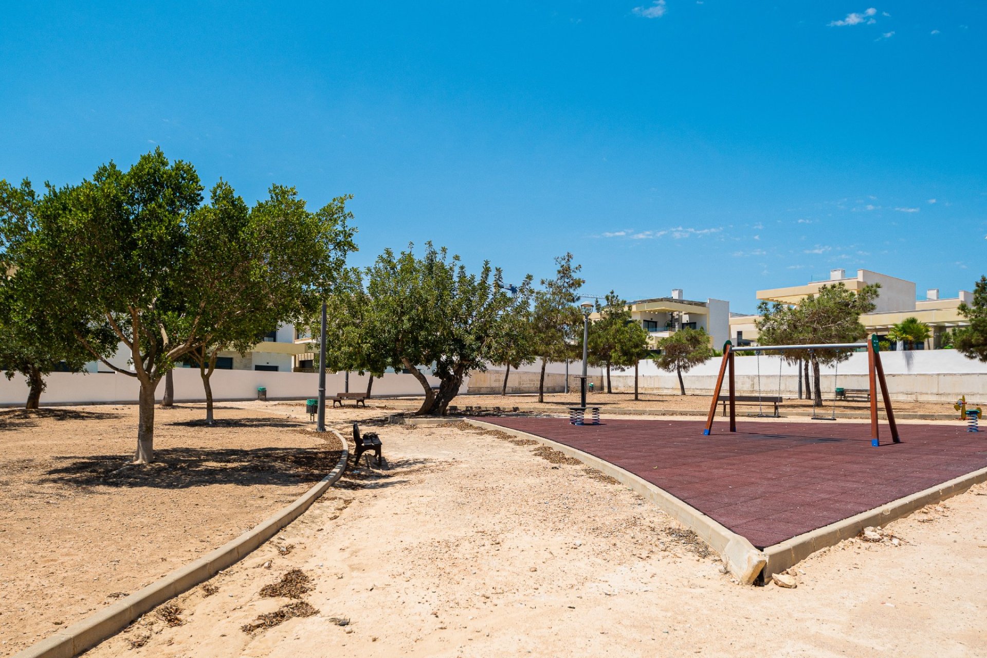 Reventa - Villa - Los Montesinos