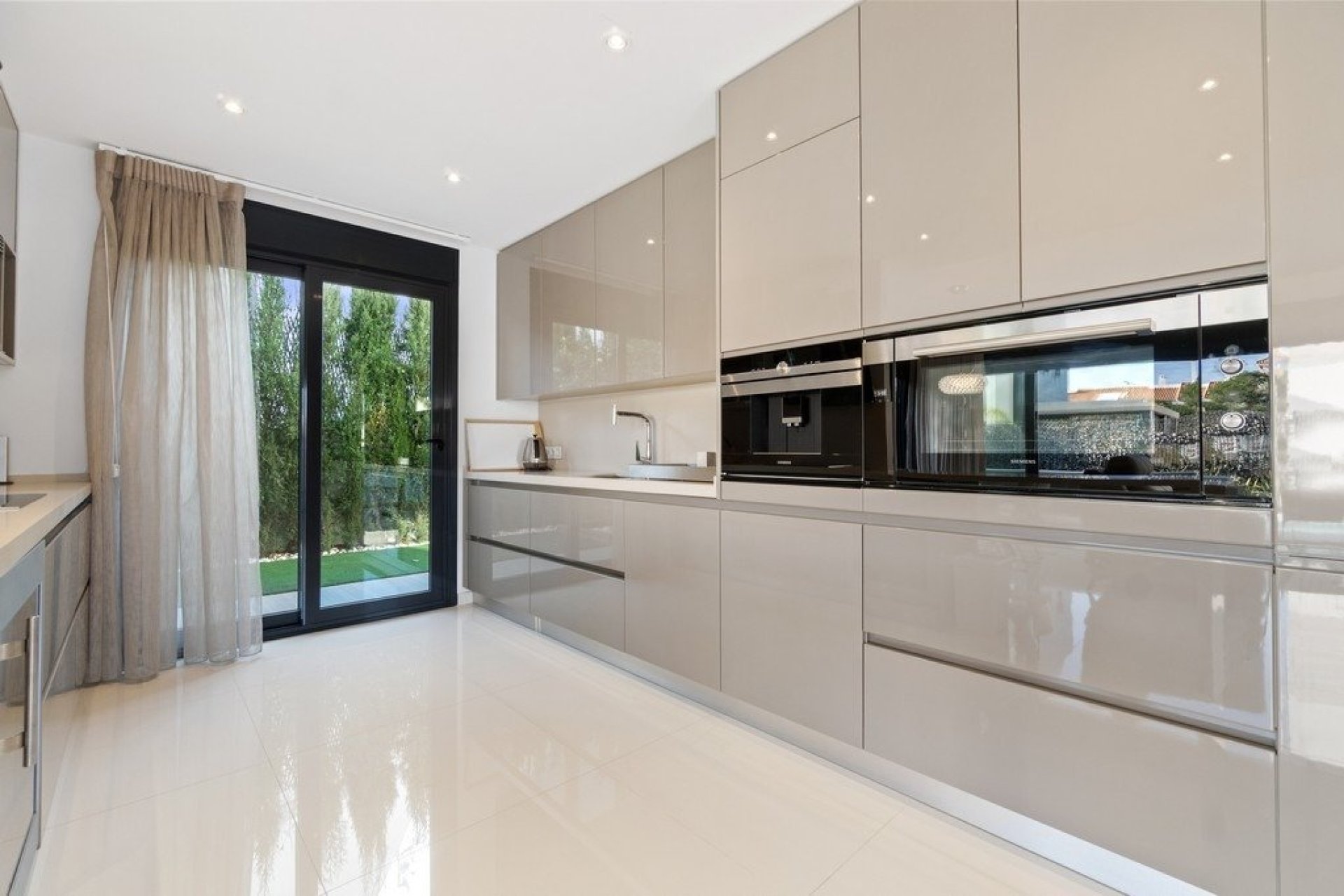 Reventa - Villa - Orihuela Costa - Agua Marina