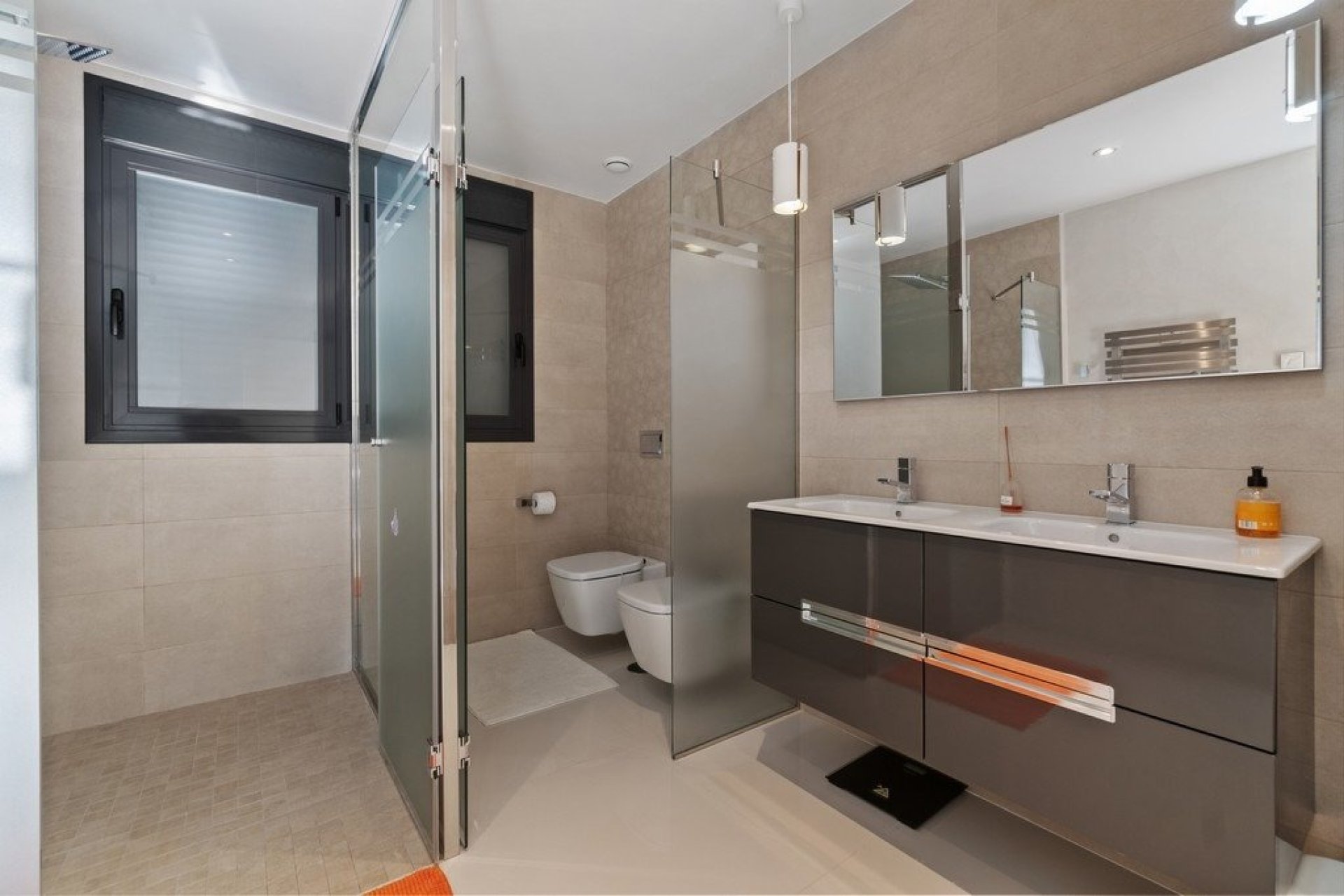 Reventa - Villa - Orihuela Costa - Agua Marina