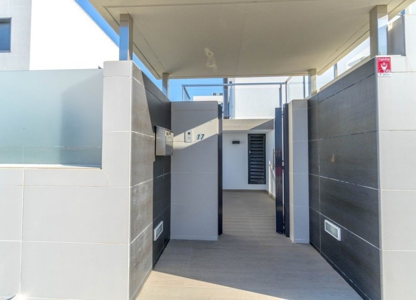 Reventa - Villa - Orihuela Costa - Agua Marina