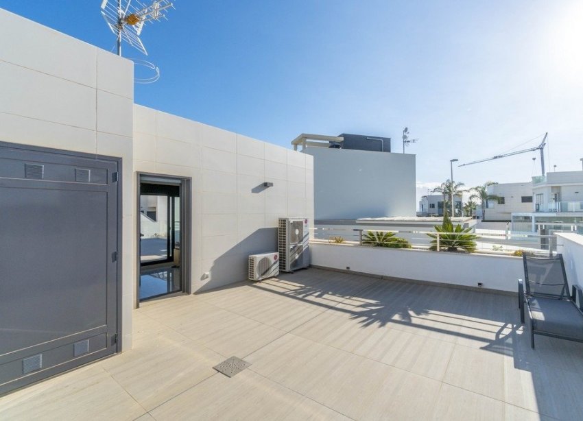 Reventa - Villa - Orihuela Costa - Agua Marina