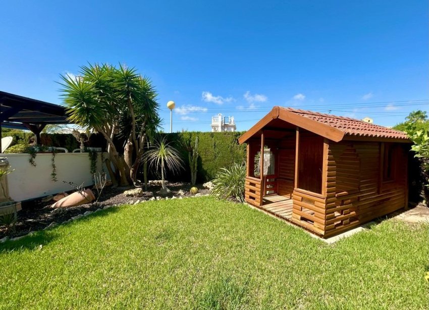 Reventa - Villa - Orihuela Costa - Aguamarina