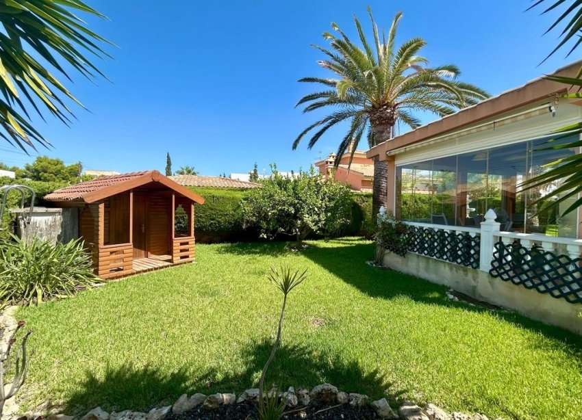 Reventa - Villa - Orihuela Costa - Aguamarina