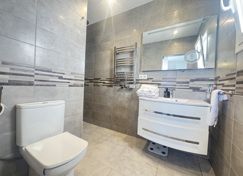 Reventa - Villa - Orihuela Costa - Blue Lagoon