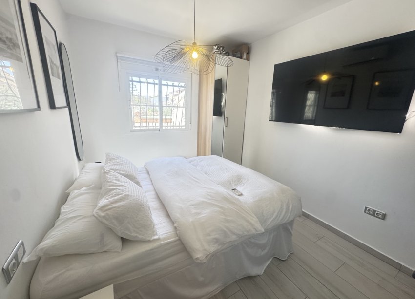 Reventa - Villa - Orihuela Costa - Blue Lagoon