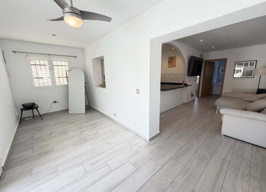 Reventa - Villa - Orihuela Costa - Blue Lagoon