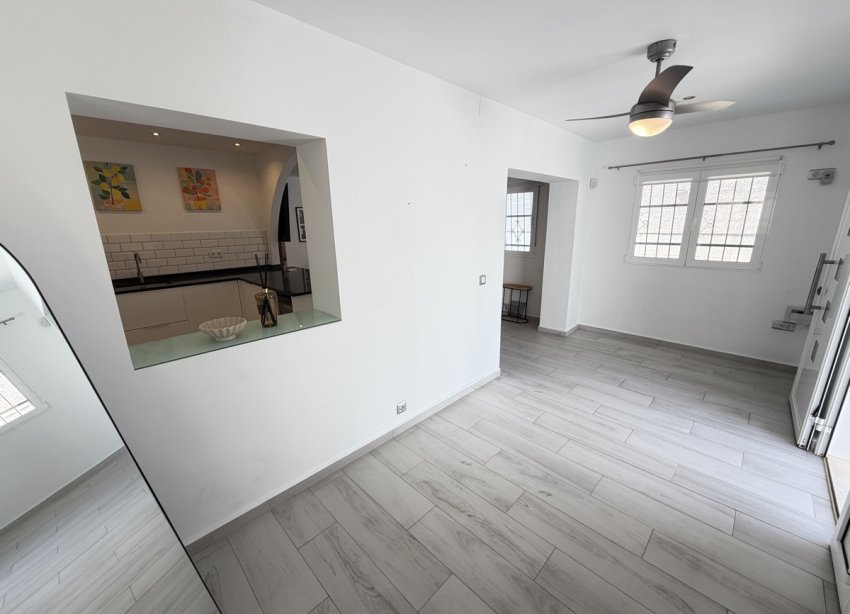 Reventa - Villa - Orihuela Costa - Blue Lagoon