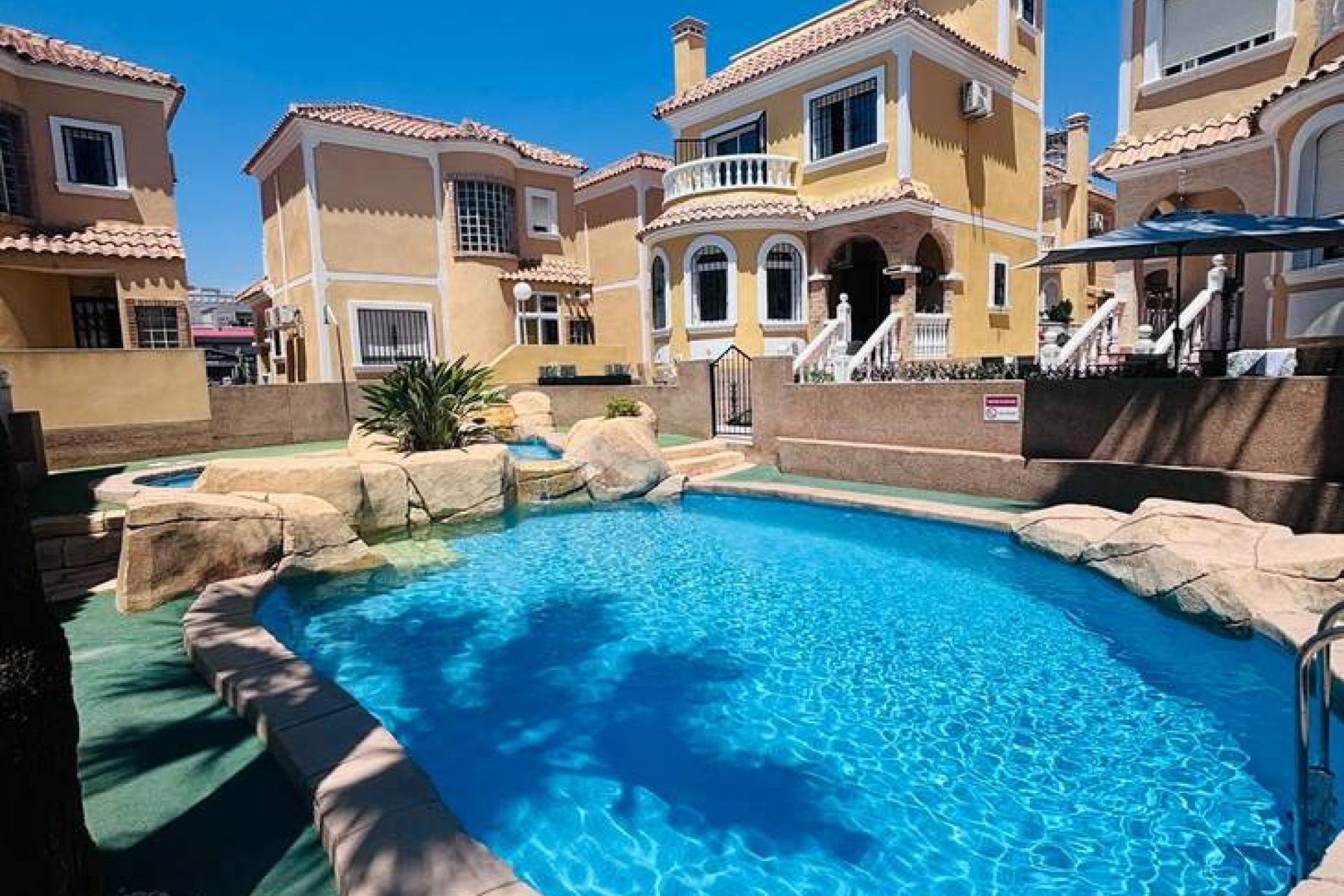 Reventa - Villa - Orihuela Costa - Blue Lagoon