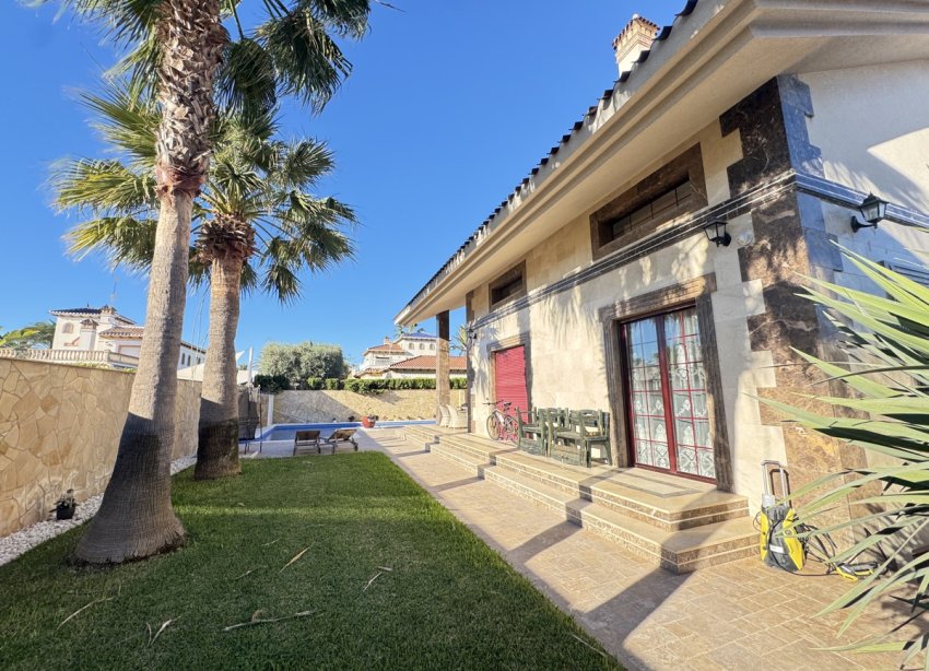 Reventa - Villa - Orihuela Costa - Cabo Roig