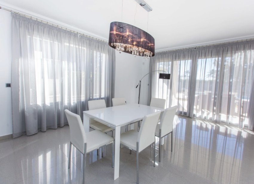 Reventa - Villa - Orihuela Costa - Cabo Roig