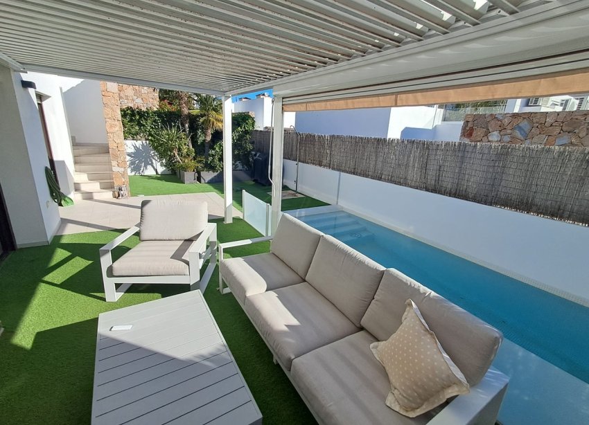 Reventa - Villa - Orihuela Costa - Cabo Roig