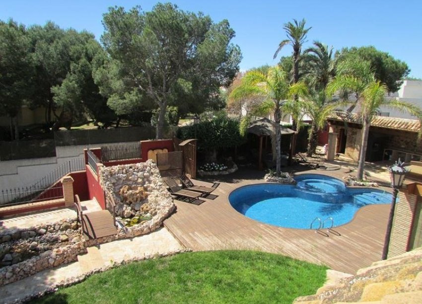 Reventa - Villa - Orihuela Costa - Campoamor