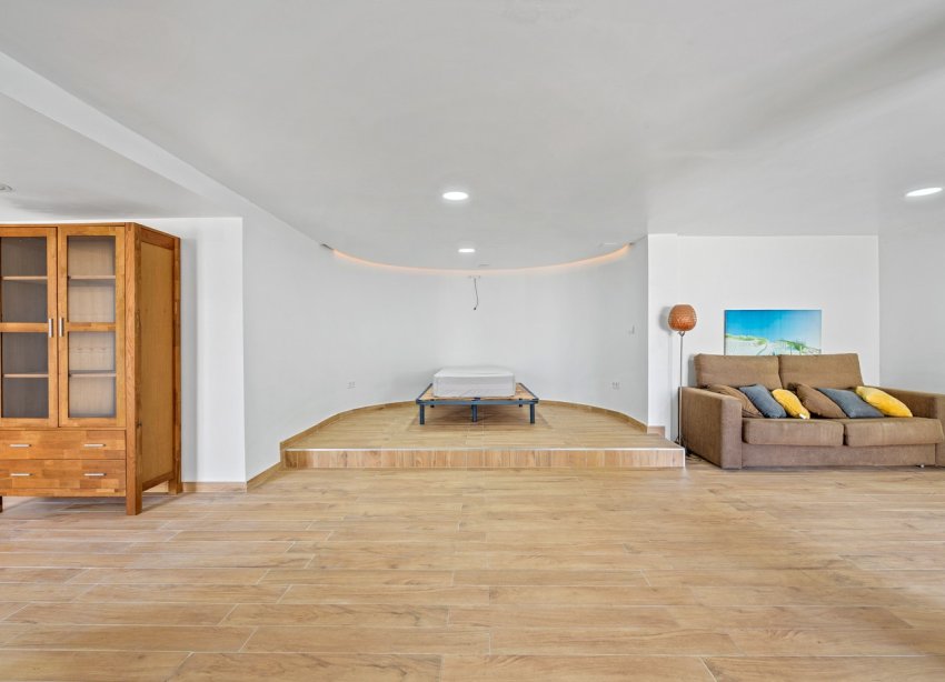 Reventa - Villa - Orihuela Costa - Castillo de Don Juan