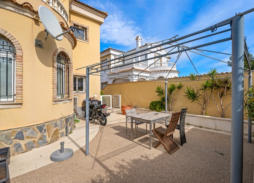 Reventa - Villa - Orihuela Costa - Castillo de Don Juan