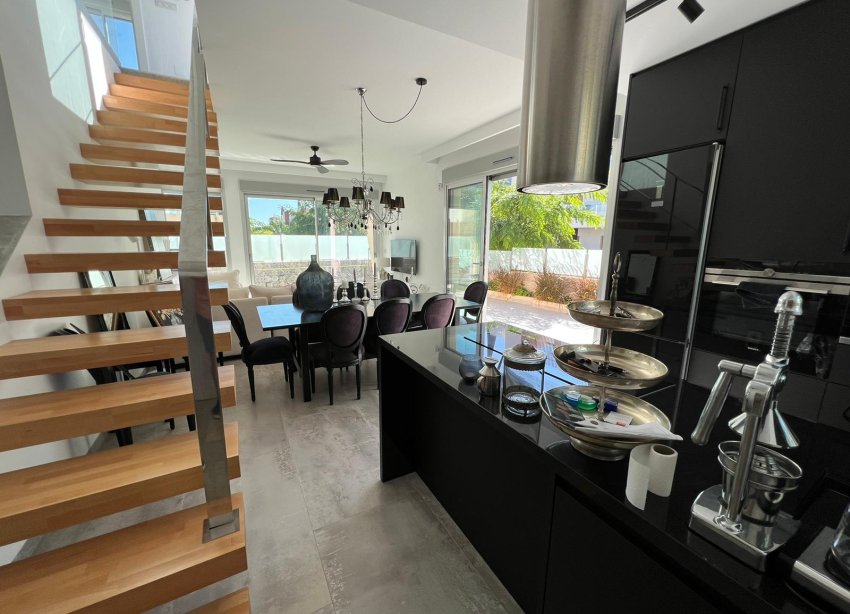 Reventa - Villa - Orihuela Costa - Costa Blanca