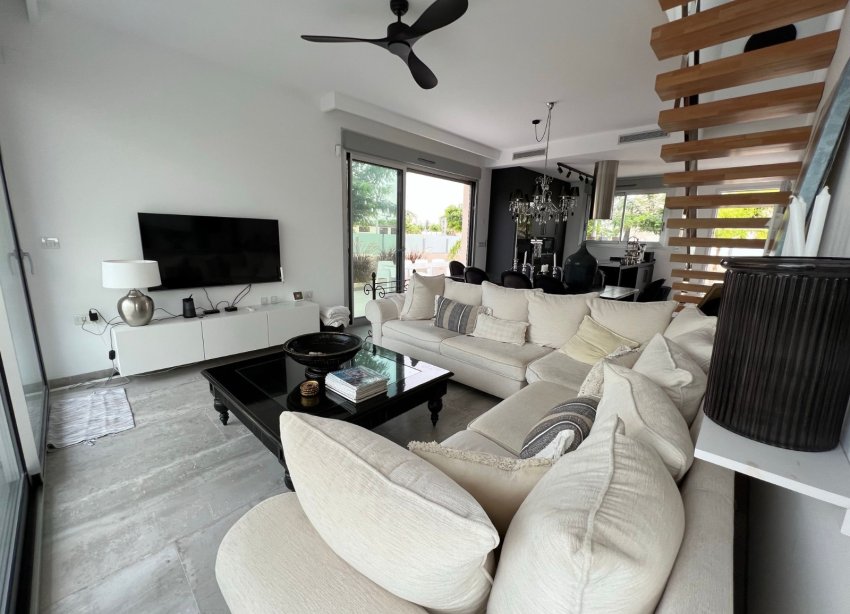 Reventa - Villa - Orihuela Costa - Costa Blanca