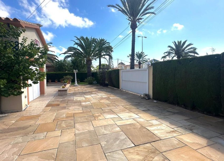 Reventa - Villa - Orihuela Costa - Costa blanca