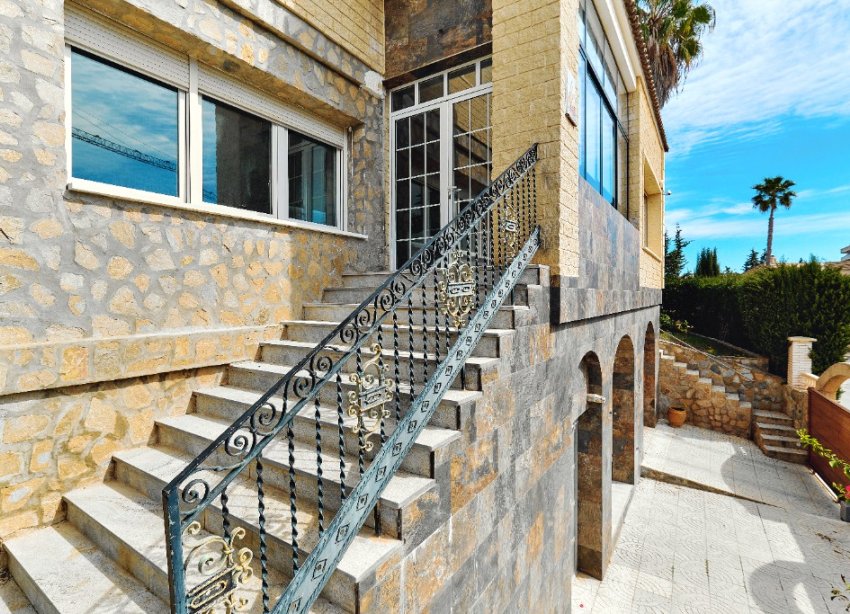 Reventa - Villa - Orihuela Costa - Dehesa de Campoamor