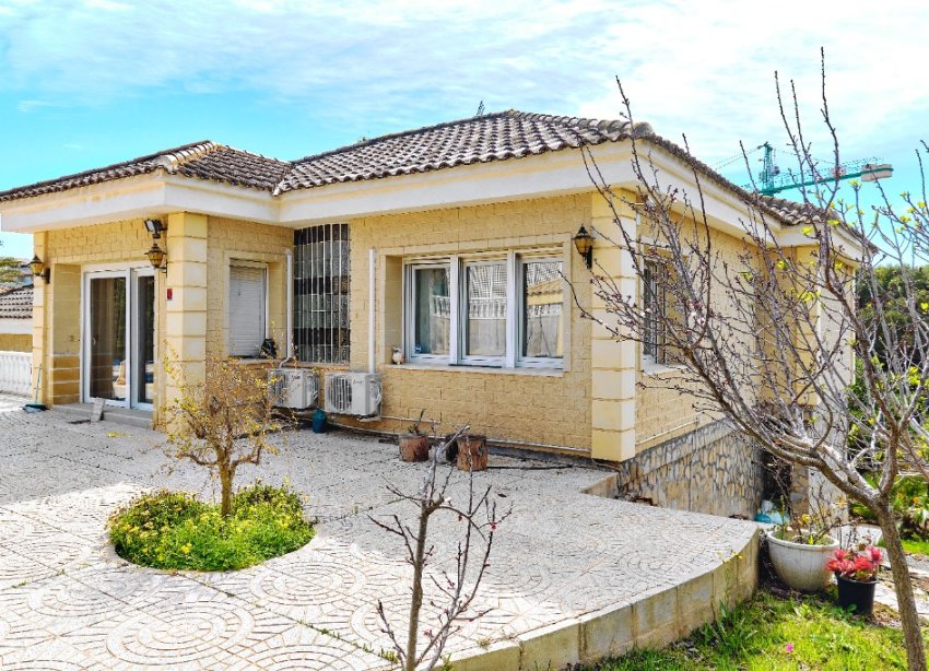 Reventa - Villa - Orihuela Costa - Dehesa de Campoamor