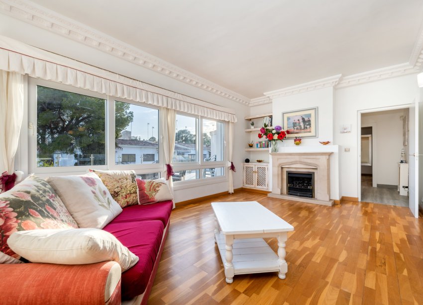 Reventa - Villa - Orihuela Costa - Dehesa De Campoamor