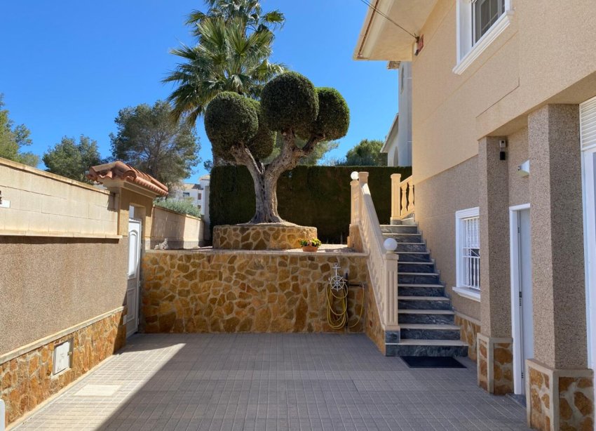 Reventa - Villa - Orihuela Costa - El Galan
