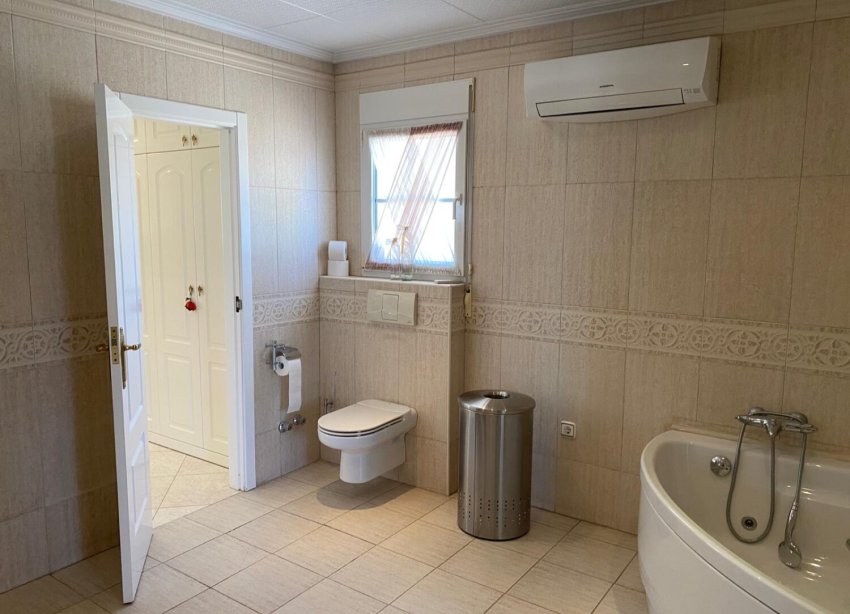 Reventa - Villa - Orihuela Costa - El Galan