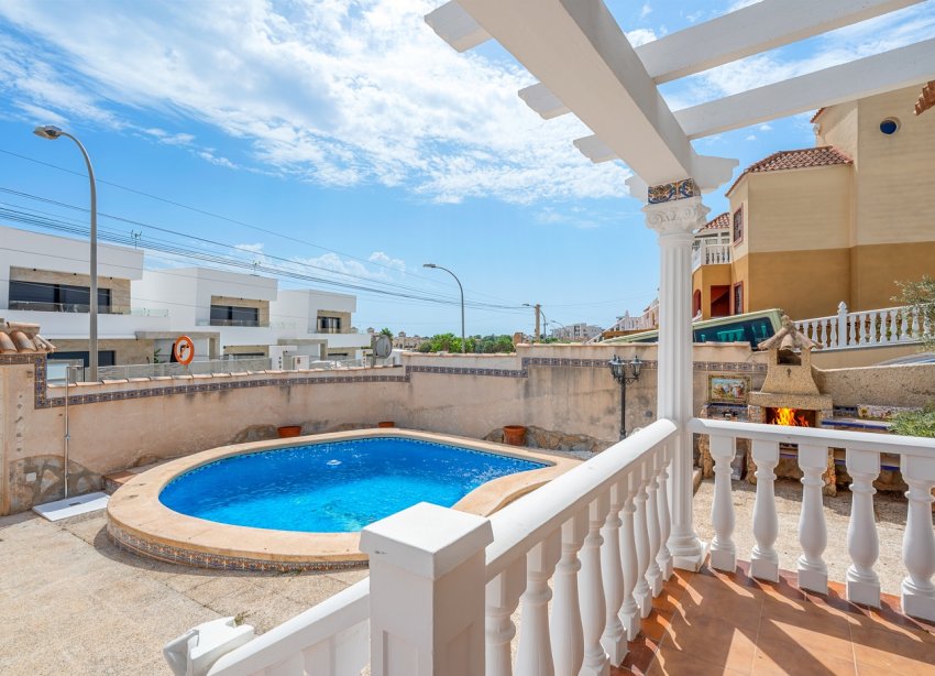 Reventa - Villa - Orihuela Costa - El Galan