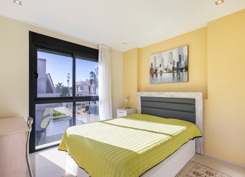 Reventa - Villa - Orihuela Costa - La Zenia