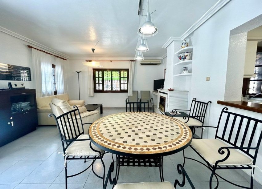 Reventa - Villa - Orihuela Costa - La Zenia