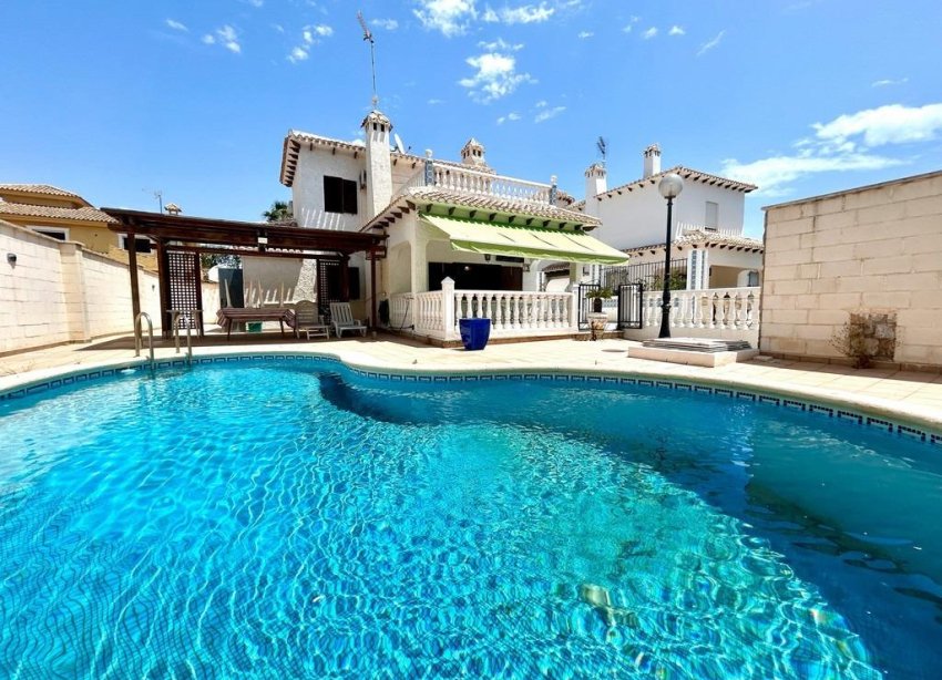 Reventa - Villa - Orihuela Costa - La Zenia