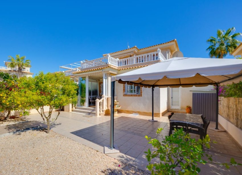 Reventa - Villa - Orihuela Costa - La Zenia